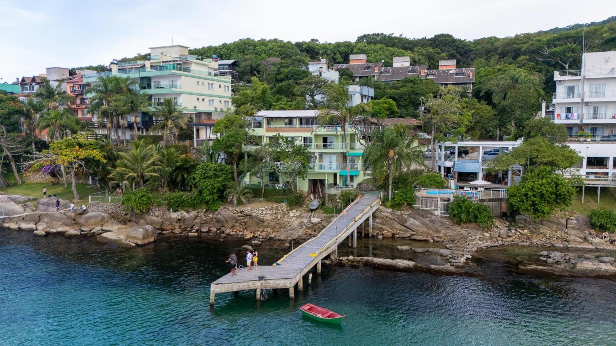 Pousada Praia Da Lagoinha 邦比尼亚斯 外观 照片
